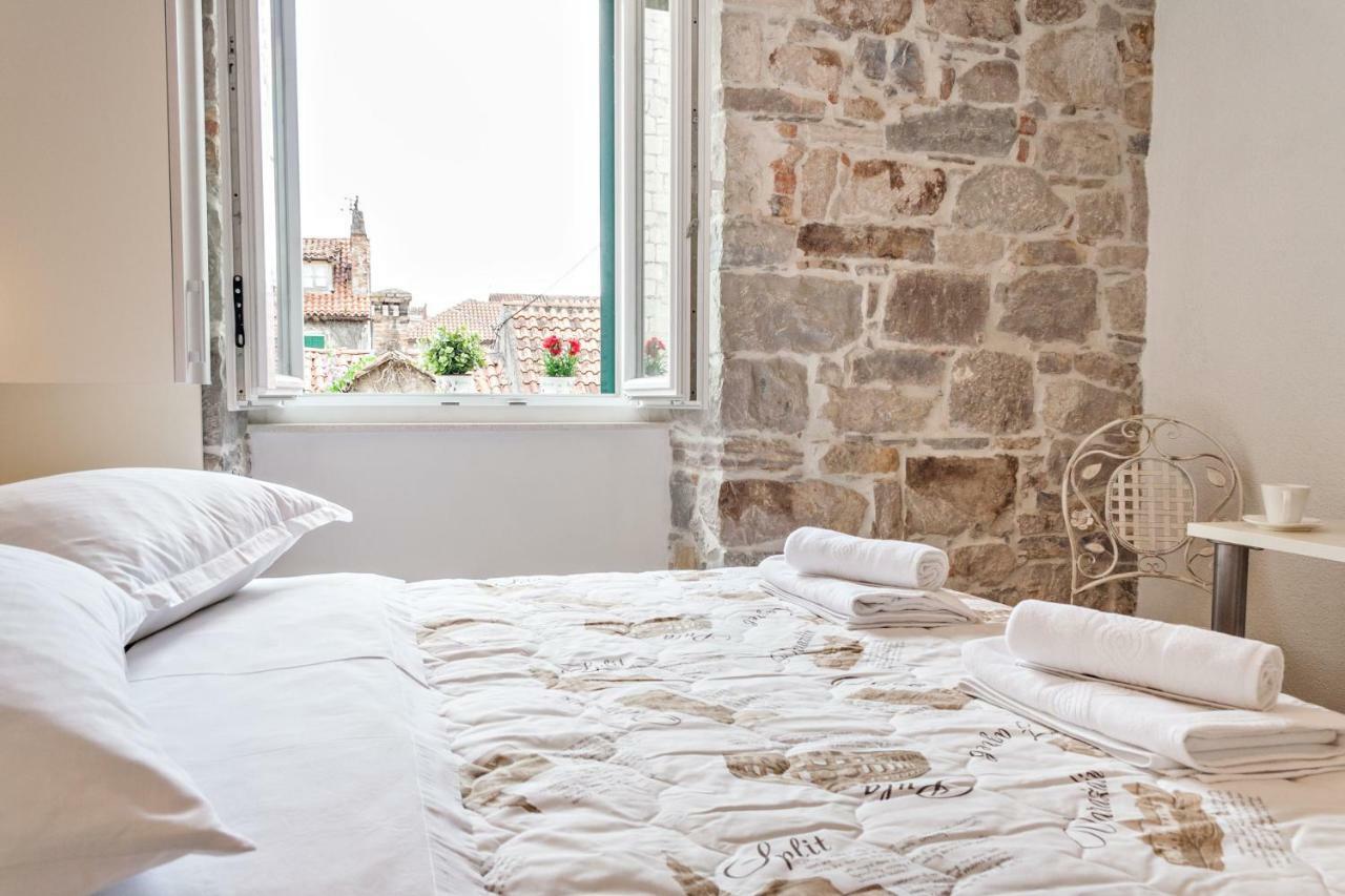 Guest House Paradise Split Bagian luar foto